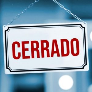 Cierre por licencia